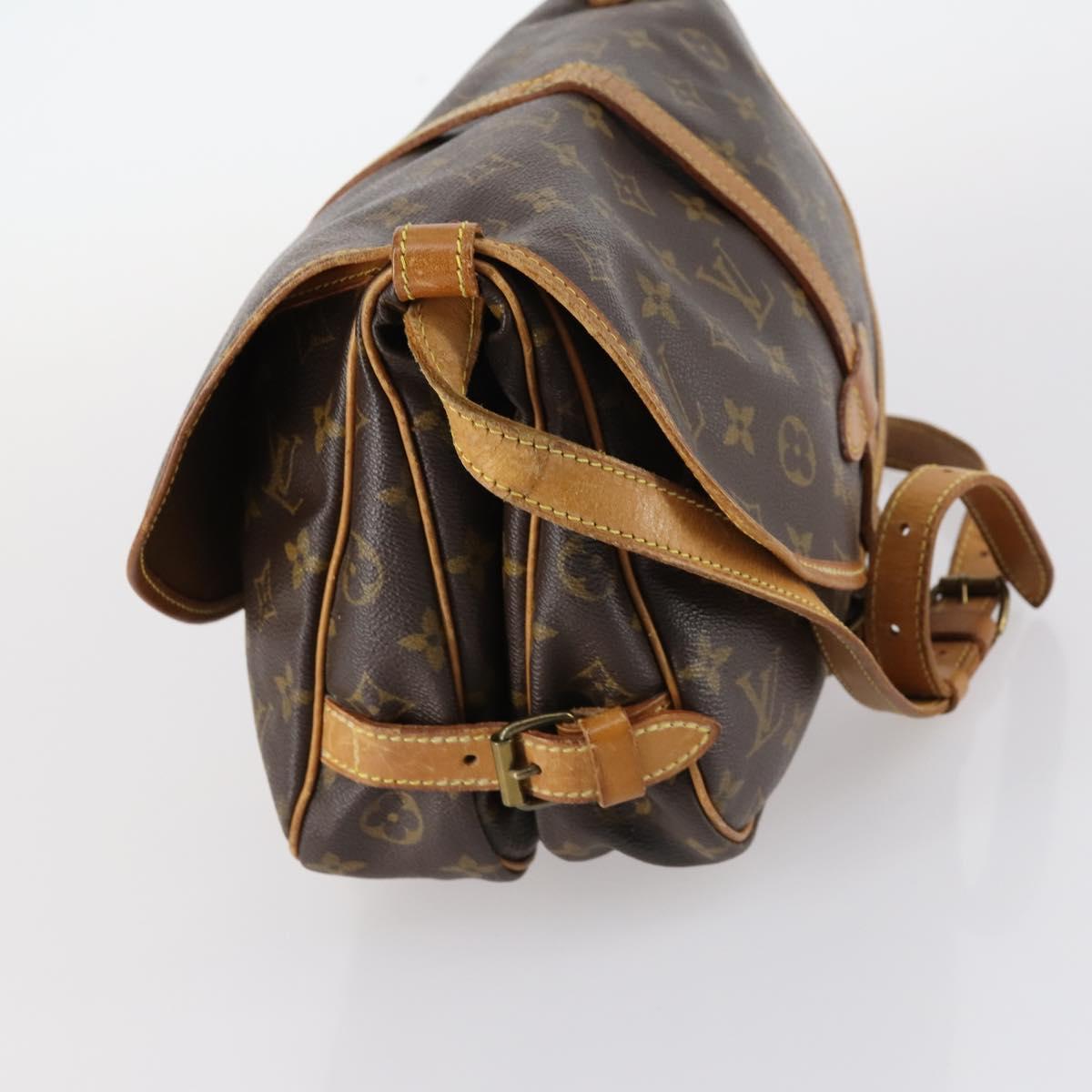 LOUIS VUITTON Monogram Saumur 30 Shoulder Bag M42256 LV Auth gh906