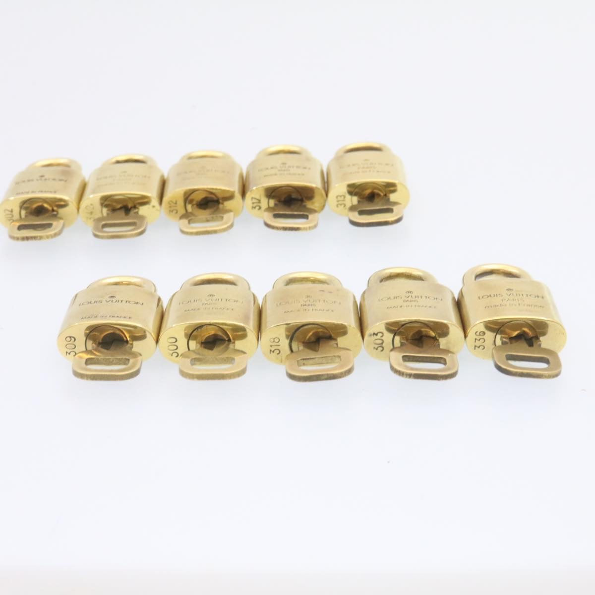 LOUIS VUITTON Padlock 10set Padlock Gold Tone LV Auth am1291g