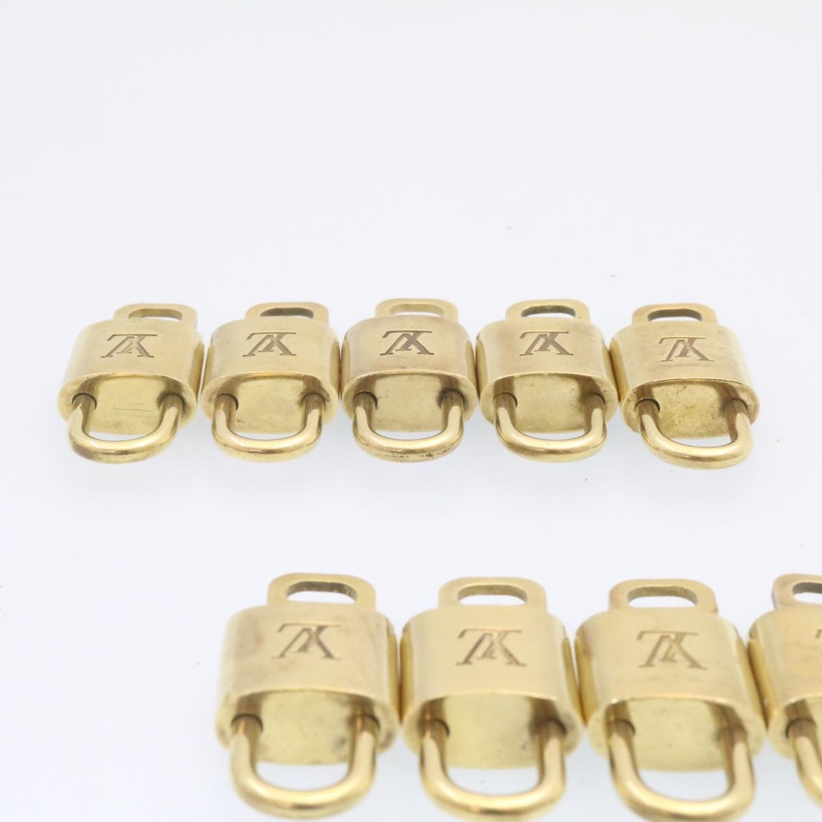 LOUIS VUITTON Padlock 10set Padlock Gold Tone LV Auth am1295g