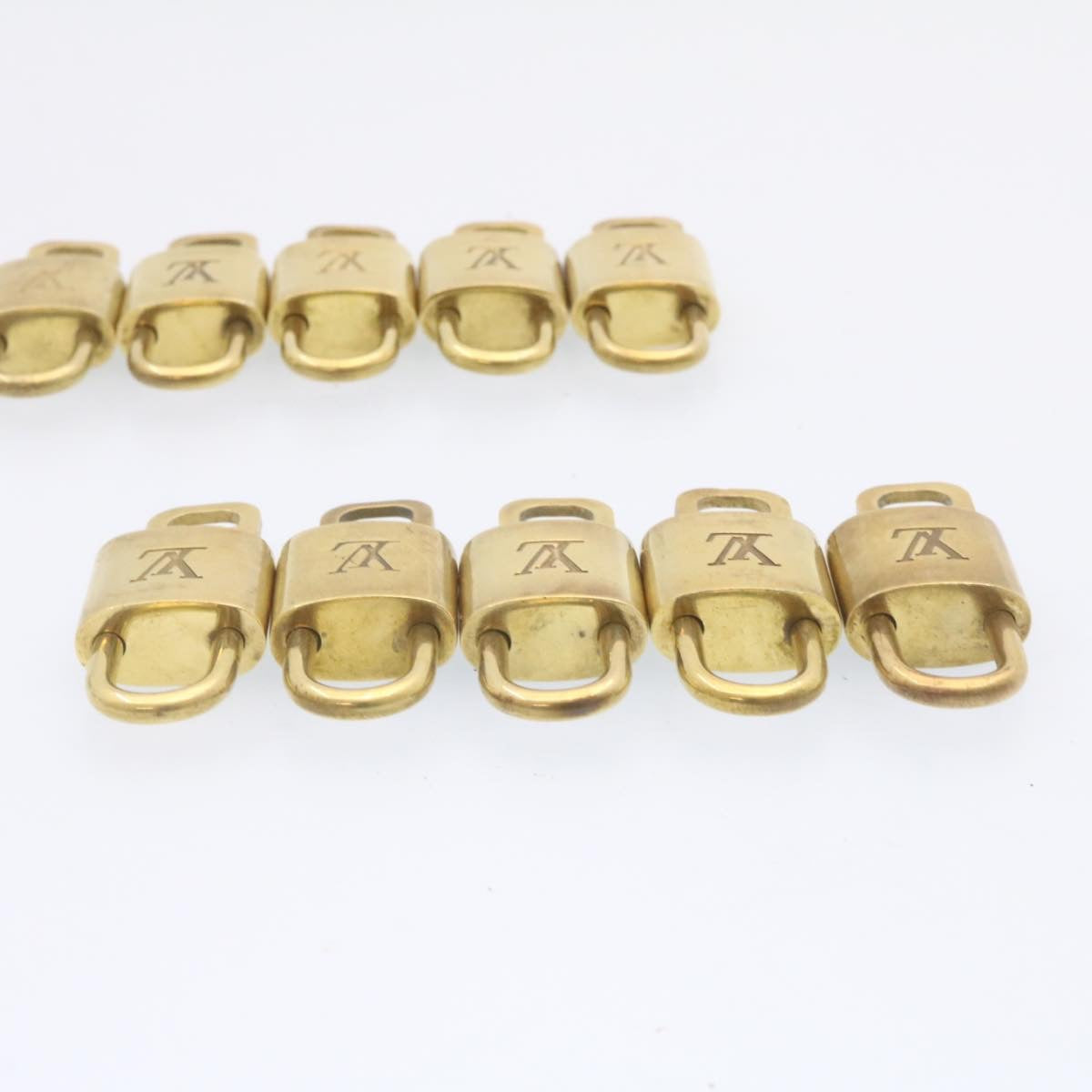 LOUIS VUITTON Padlock 10set Padlock Gold Tone LV Auth am1297g