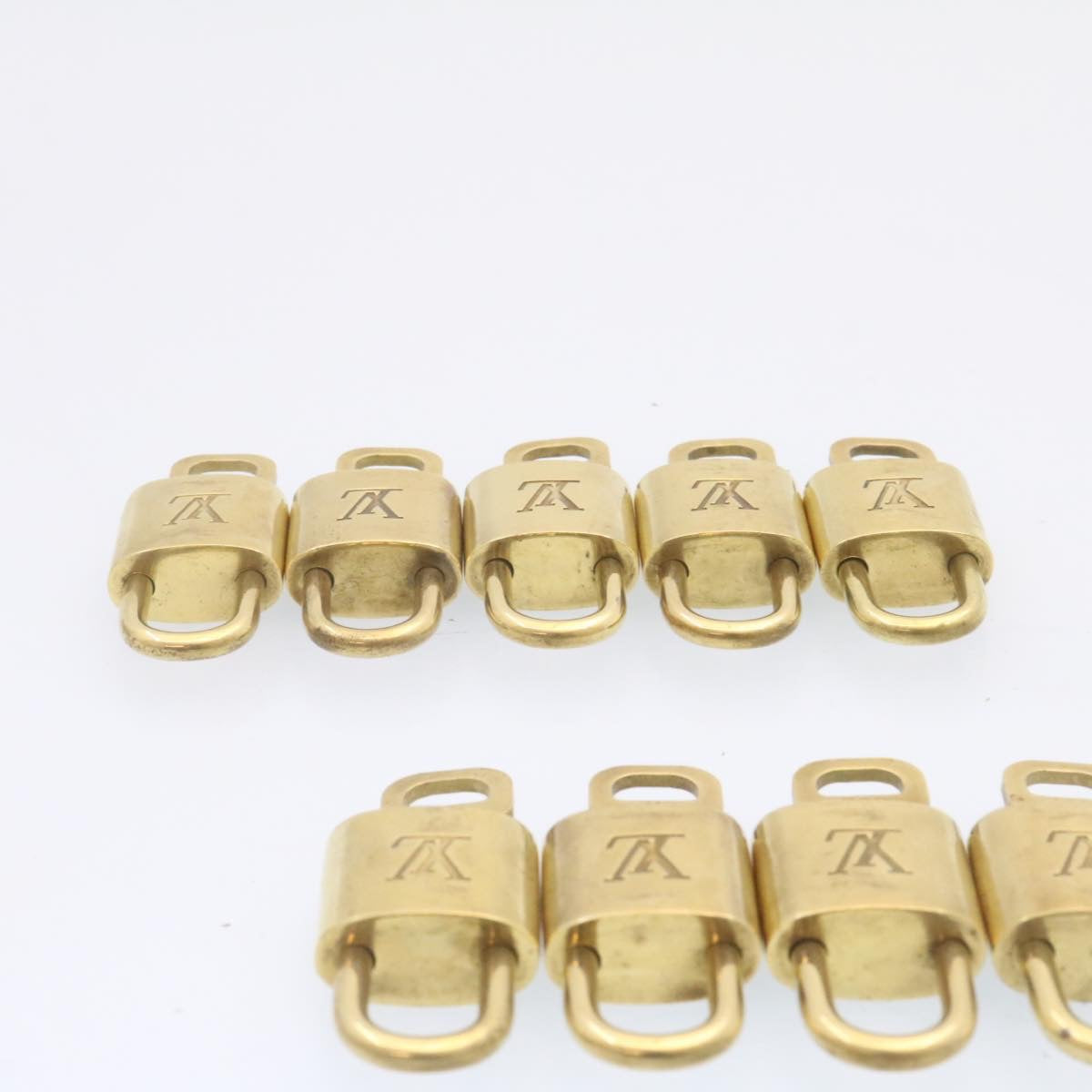 LOUIS VUITTON Padlock 10set Padlock Gold Tone LV Auth am1303g