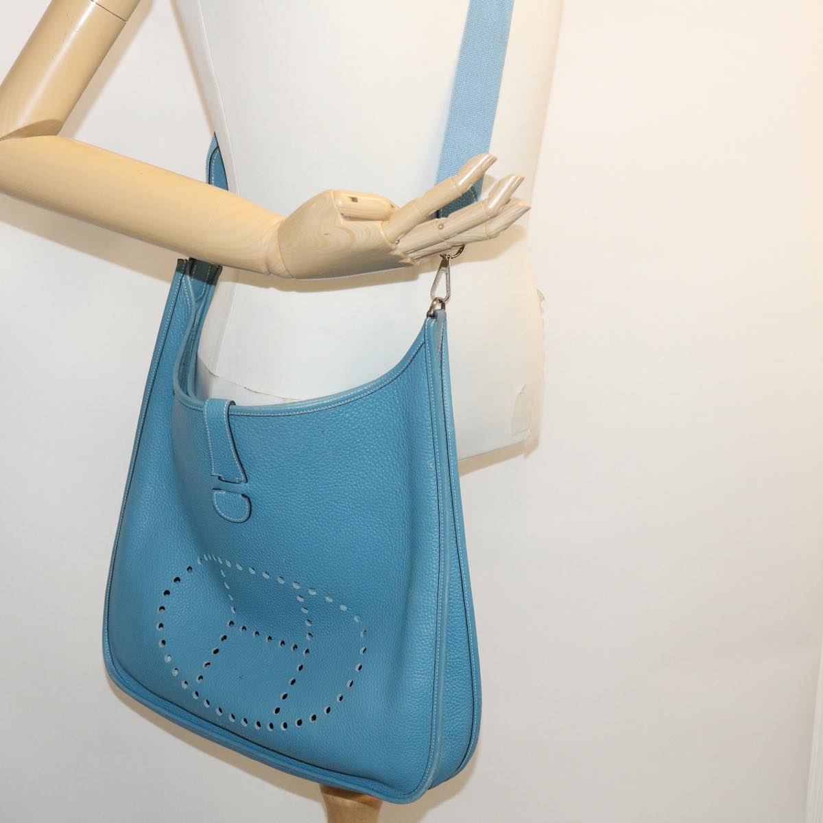 HERMES Leather Evelyn TGM Shoulder Bag Blue Auth am2542gA