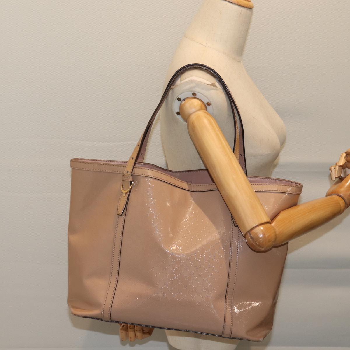 GUCCI Micro GG Canvas Tote Bag Pink Auth hk1199