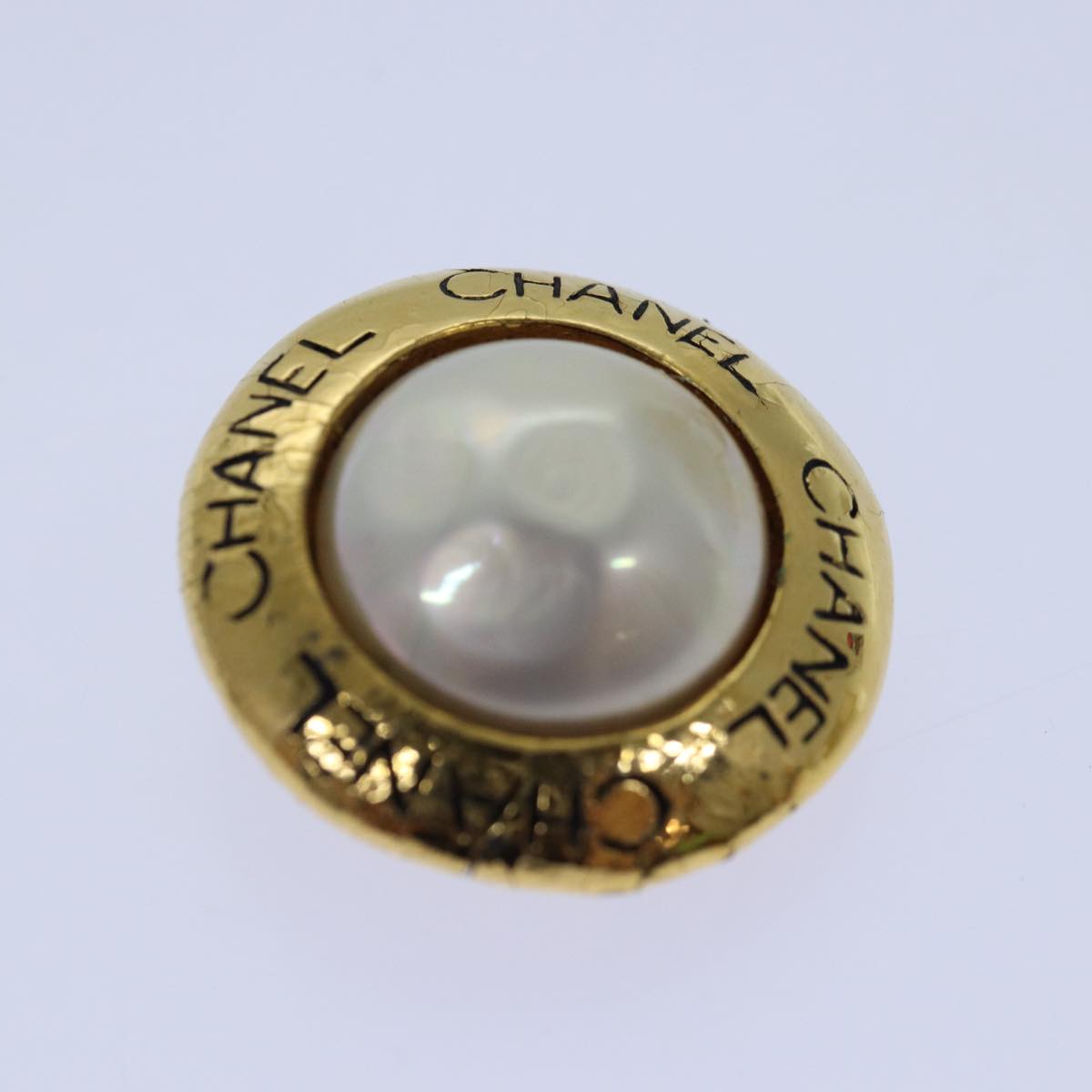 CHANEL Pearl Earring metal Gold CC Auth hk1468