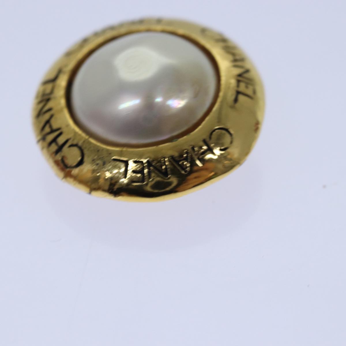 CHANEL Pearl Earring metal Gold CC Auth hk1468