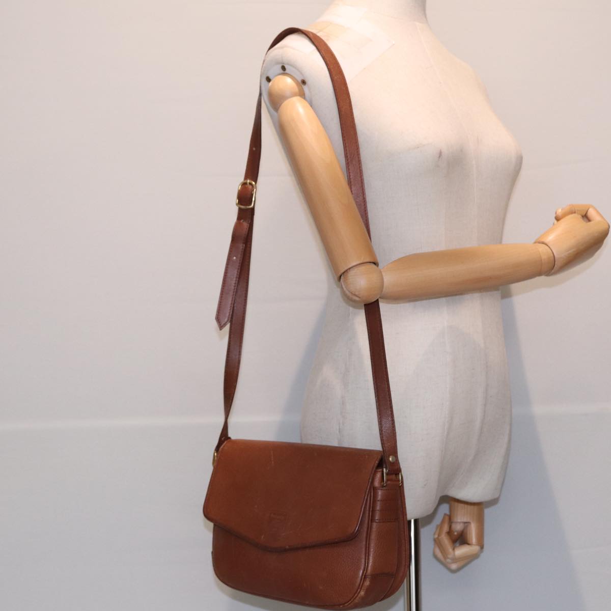 Burberrys Shoulder Bag Leather Brown Auth hk1530