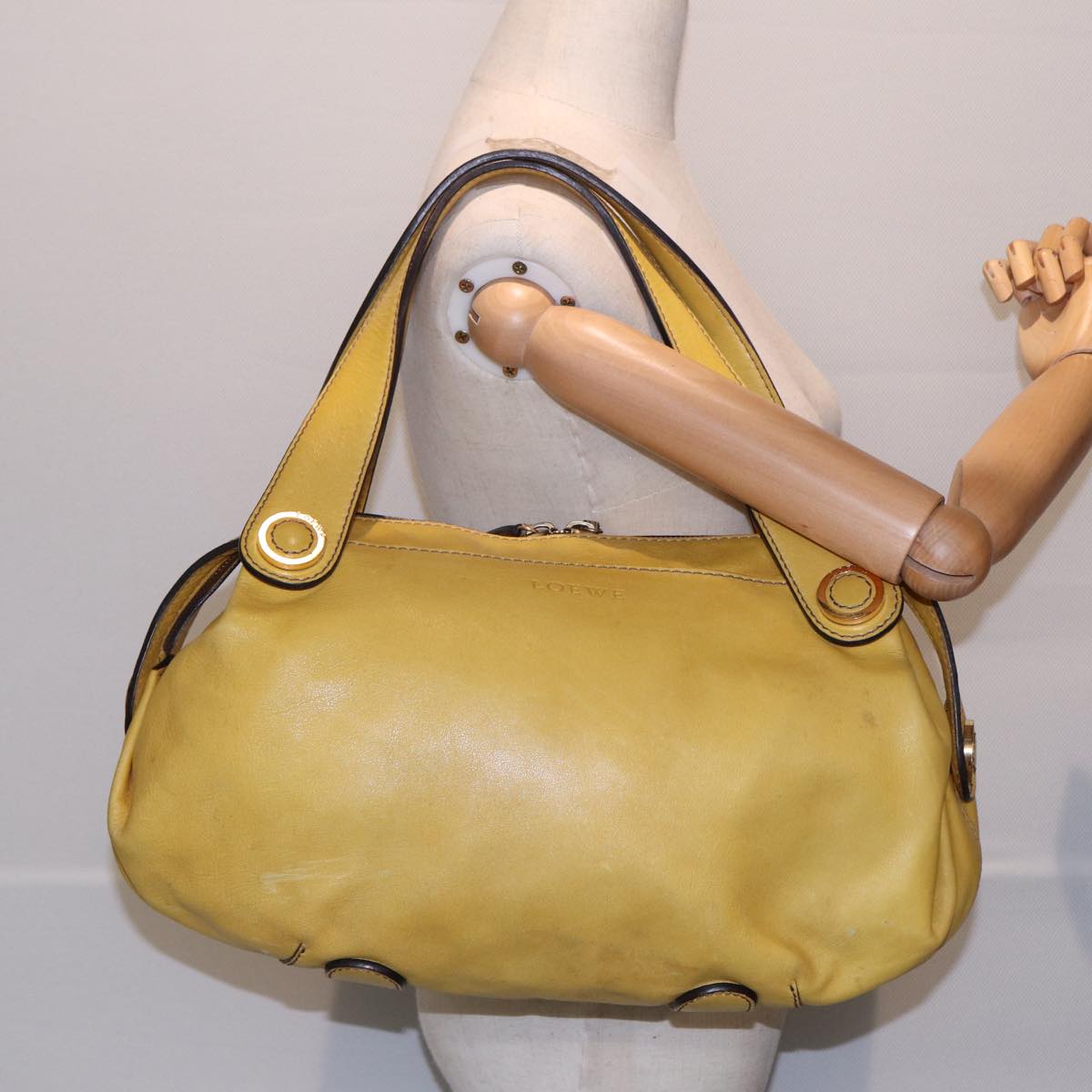 LOEWE Tote Bag Leather Yellow Gold Auth hk1584