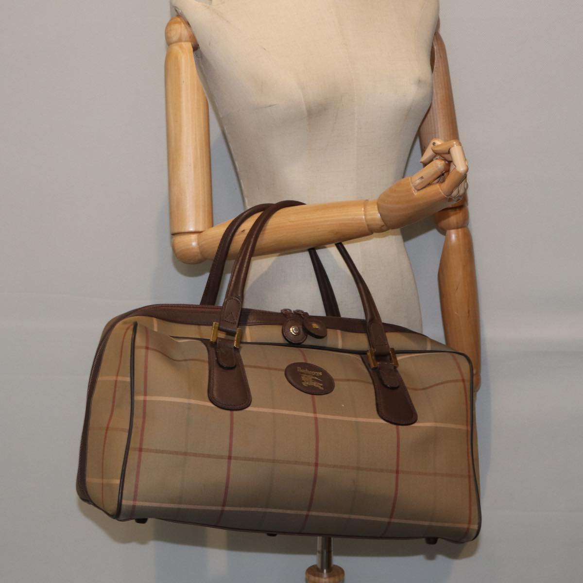 Burberrys Nova Check Boston Bag Canvas Beige Auth hk1648