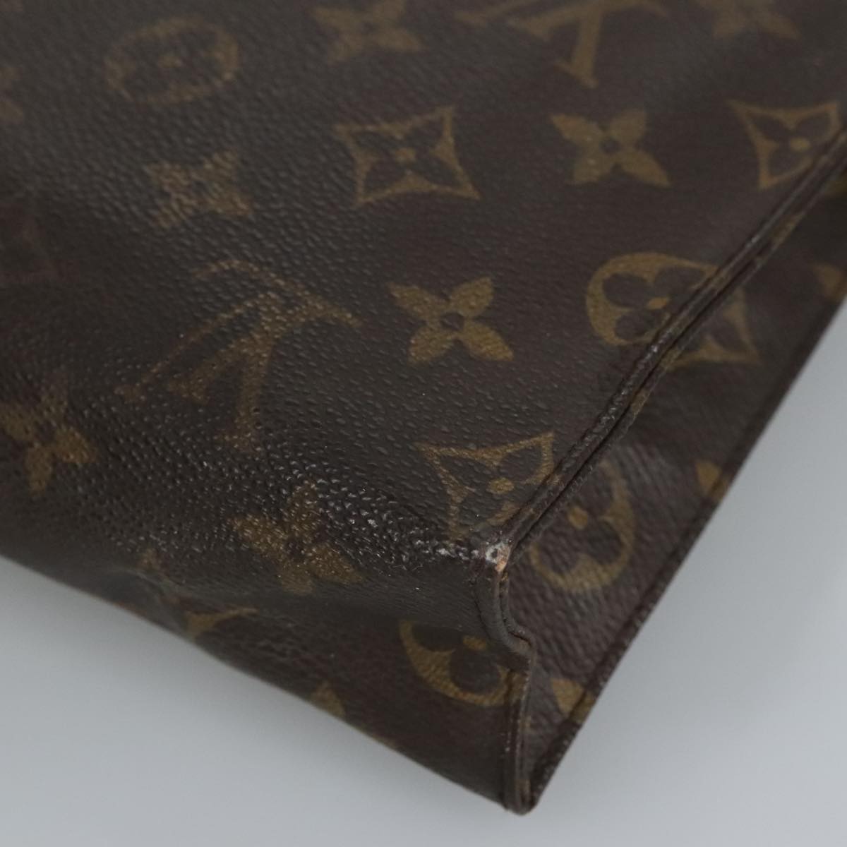 LOUIS VUITTON Monogram Poche Toilette 26 Pouch M47542 LV Auth hk1832