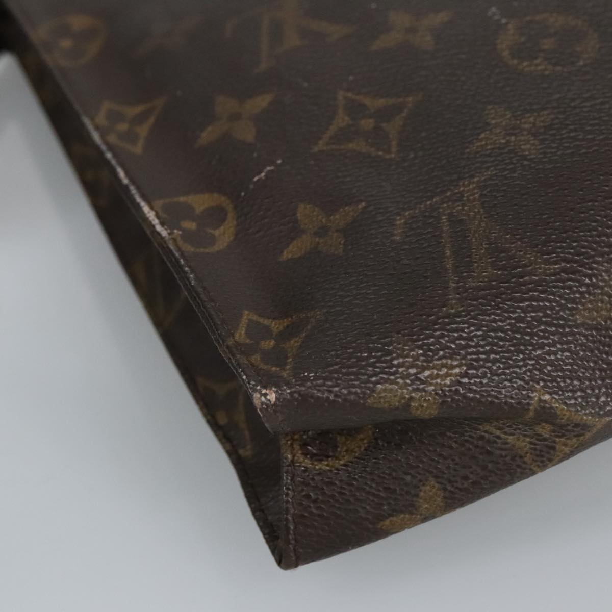 LOUIS VUITTON Monogram Poche Toilette 26 Pouch M47542 LV Auth hk1832