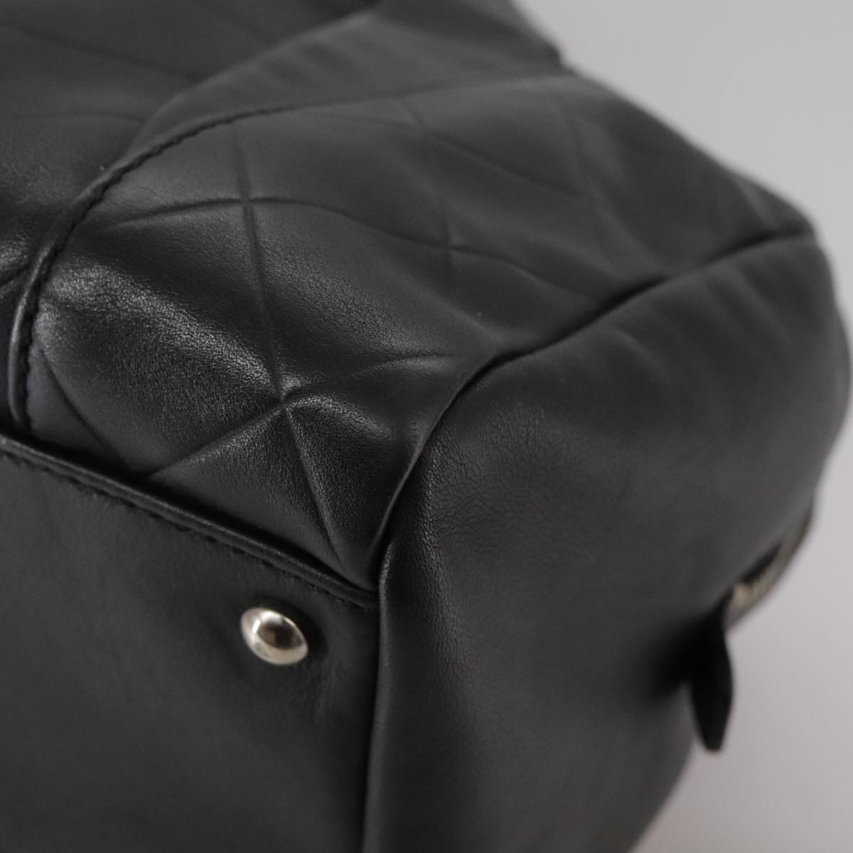 CHANEL V Stitch Hand Bag Leather Black Silver CC Auth hk1897V