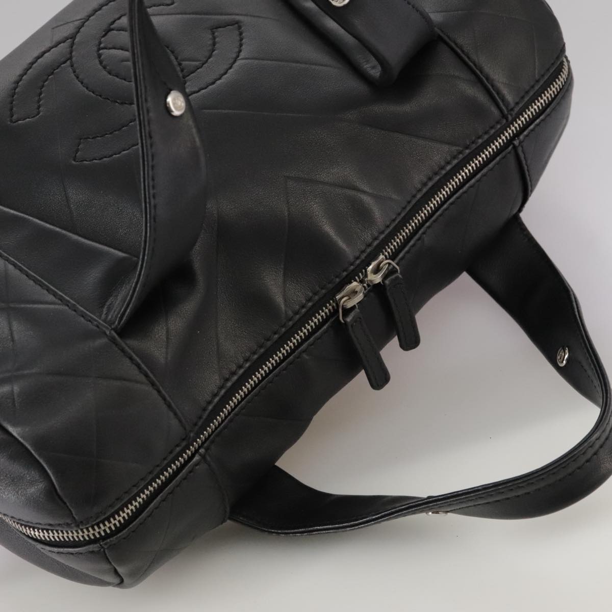 CHANEL V Stitch Hand Bag Leather Black Silver CC Auth hk1897V