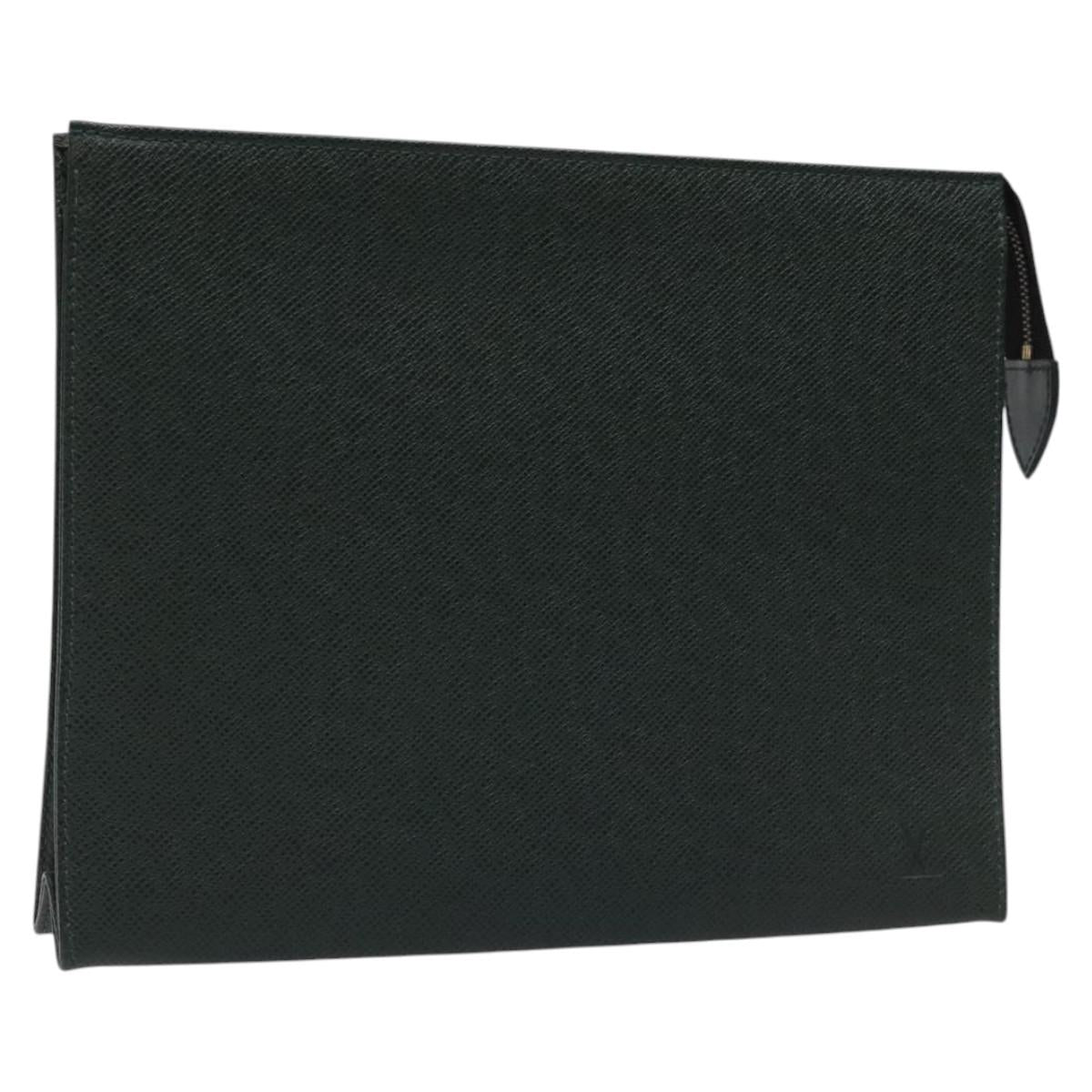 LOUIS VUITTON Taiga Poche Toilette 26 Pouch Epicea LV Auth hk2176