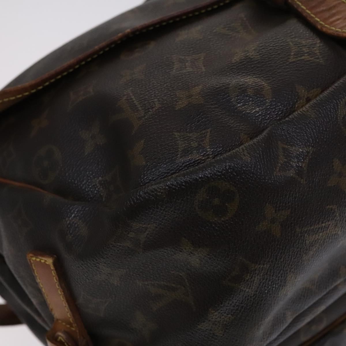 LOUIS VUITTON Monogram Saumur 35 Shoulder Bag M42254 LV Auth hk2284