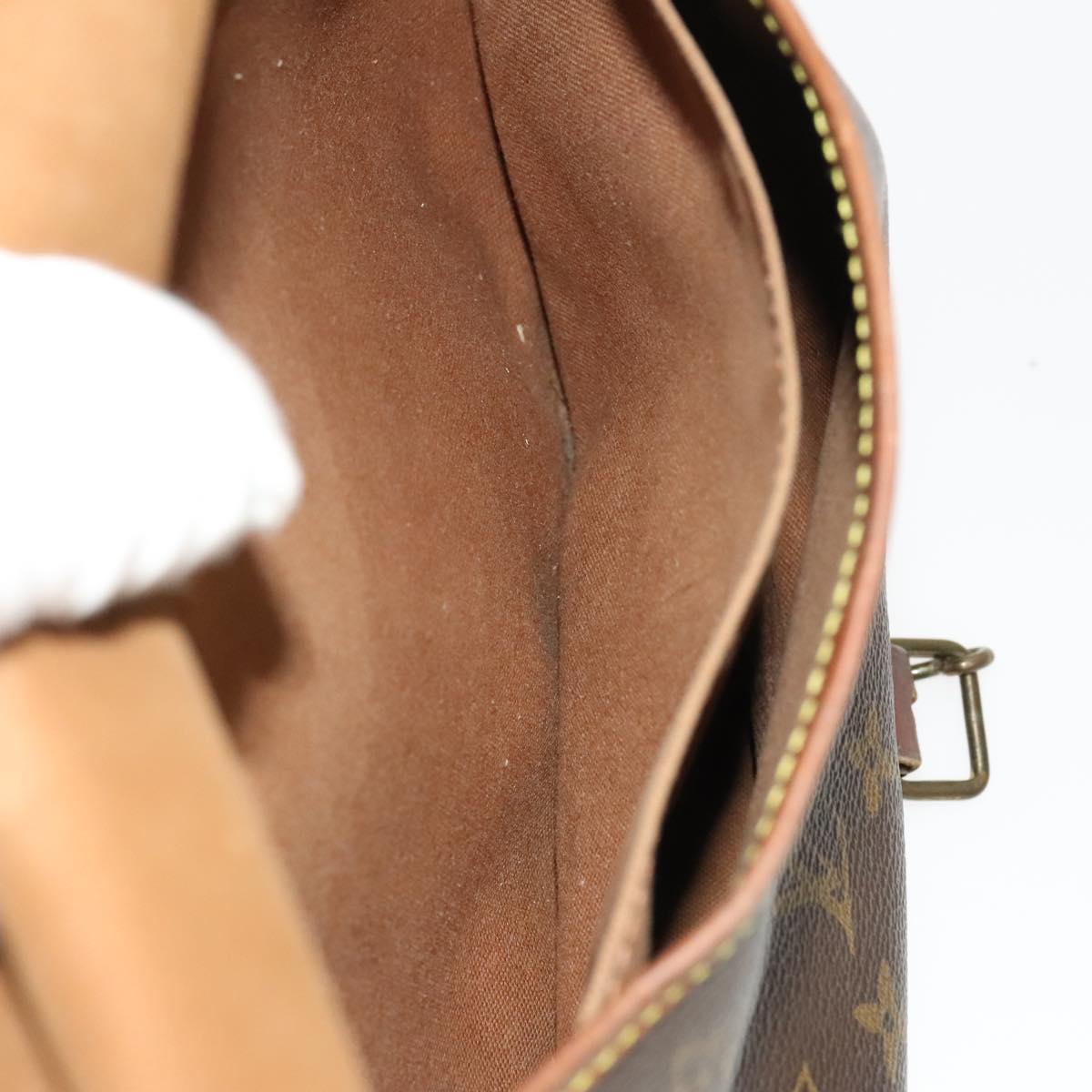 LOUIS VUITTON Monogram Saumur 30 Shoulder Bag M42256 LV Auth hk2574