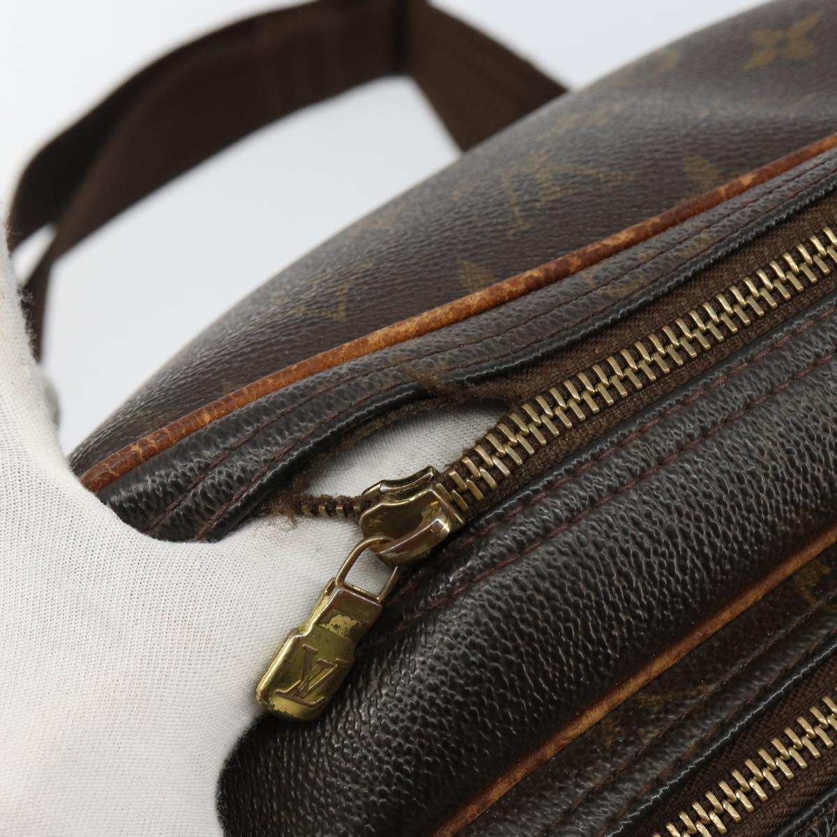 LOUIS VUITTON Monogram Reporter PM Shoulder Bag M45254 LV Auth hk3032