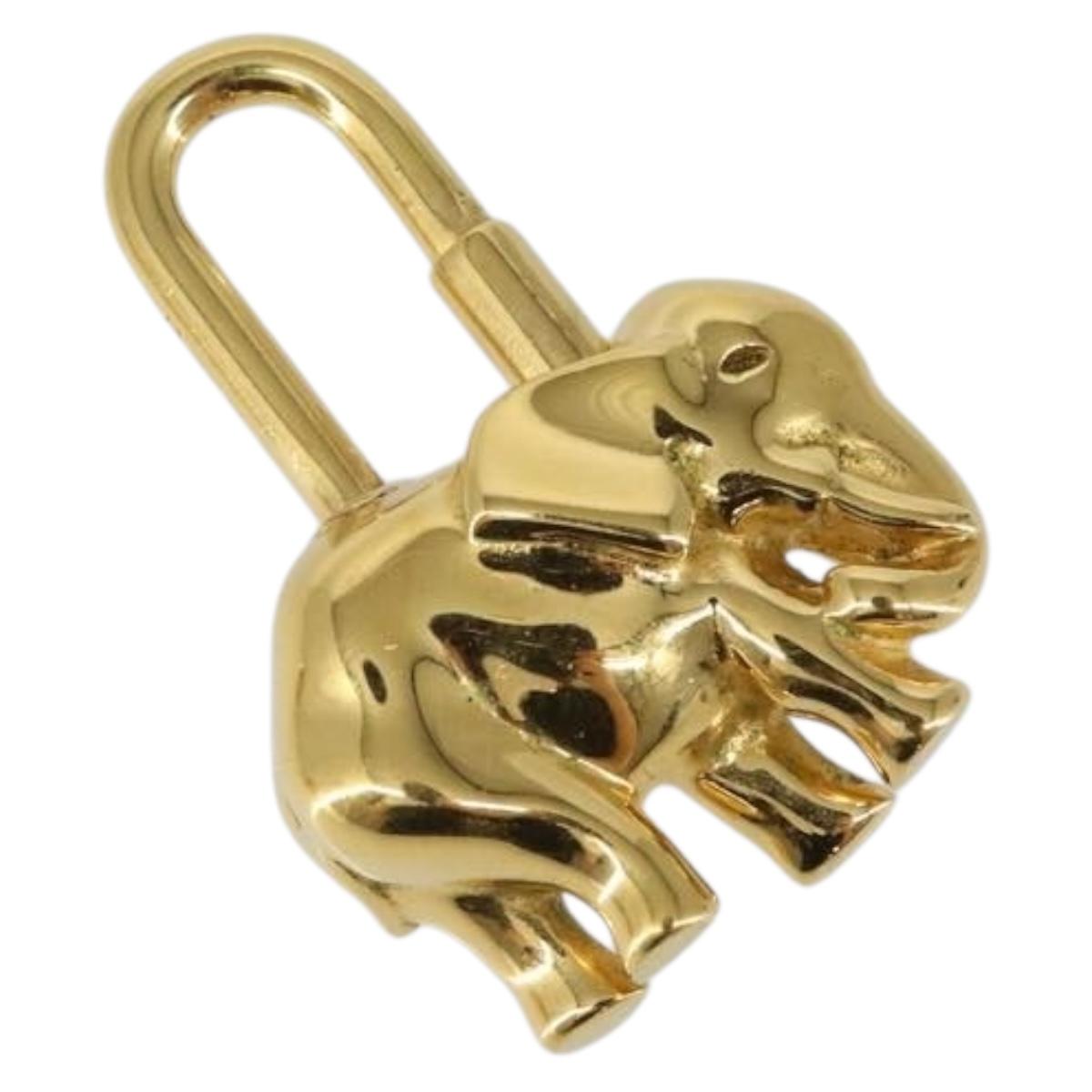 HERMES Elephant Cadena Charm metal Gold Auth hk3080