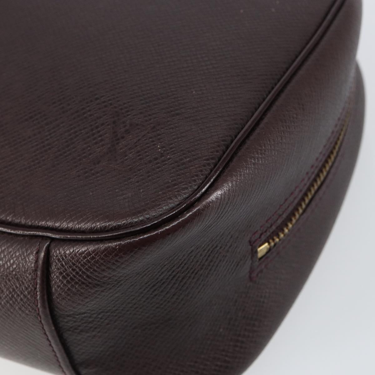 LOUIS VUITTON Taiga Trousse Toilette GM Clutch Bag Acajou M30216 LV Auth hk3146