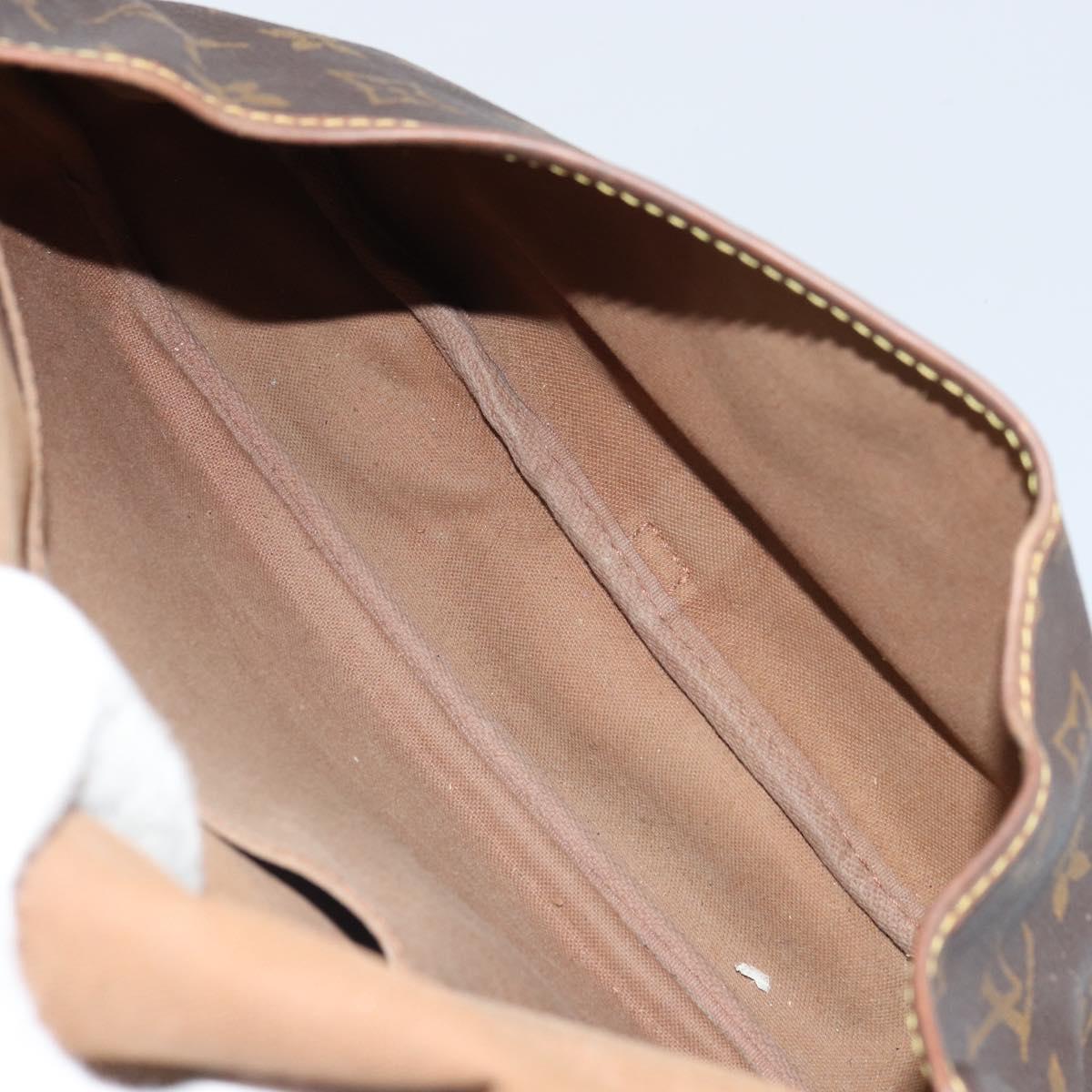 LOUIS VUITTON Monogram Saumur 30 Shoulder Bag M42256 LV Auth hk3284