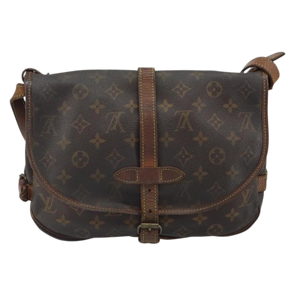 LOUIS VUITTON Monogram Saumur 30 Shoulder Bag M42256 LV Auth hk3284