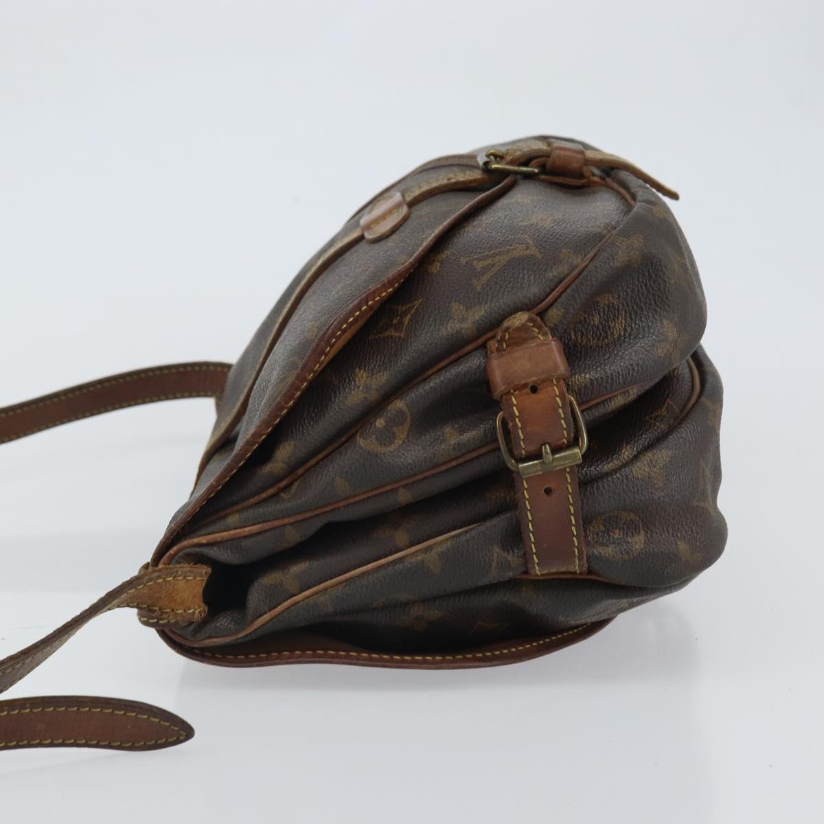 LOUIS VUITTON Monogram Saumur 30 Shoulder Bag M42256 LV Auth hk3284