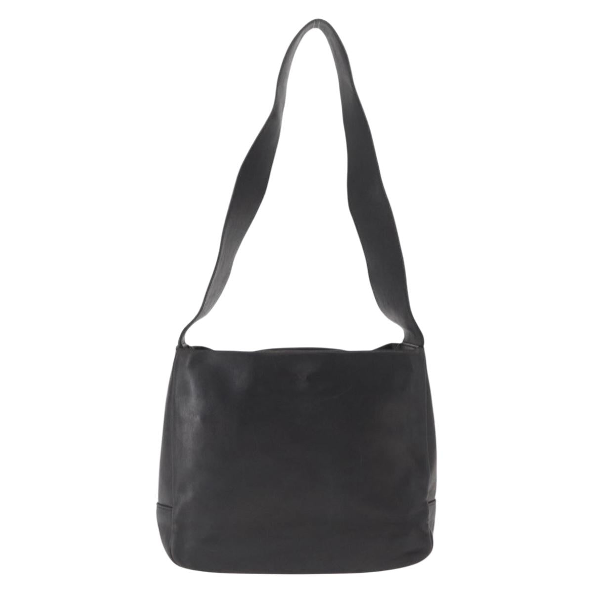 Salvatore Ferragamo Gancini Shoulder Bag Leather Black Gold Auth hk3306