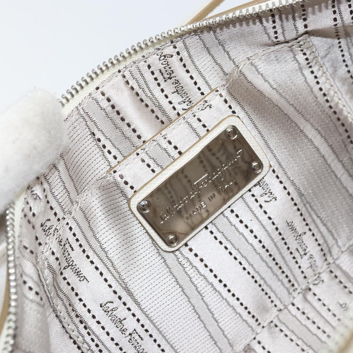 Salvatore Ferragamo Gancini Shoulder Bag Leather White Silver Auth hk3504