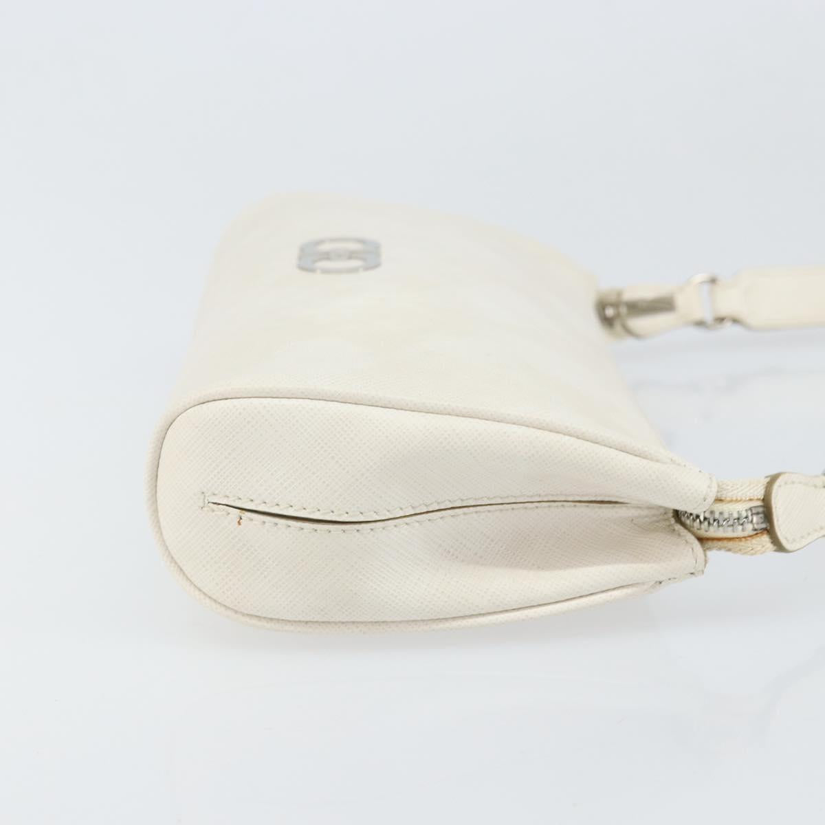 Salvatore Ferragamo Gancini Shoulder Bag Leather White Silver Auth hk3504