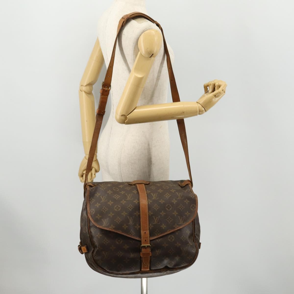 LOUIS VUITTON Monogram Saumur 35 Shoulder Bag M42254 LV Auth hk3565