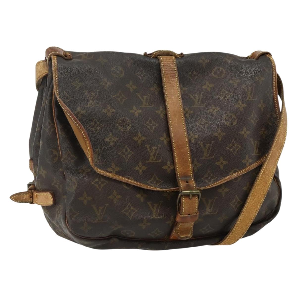 LOUIS VUITTON Monogram Saumur 35 Shoulder Bag M42254 LV Auth hk3754