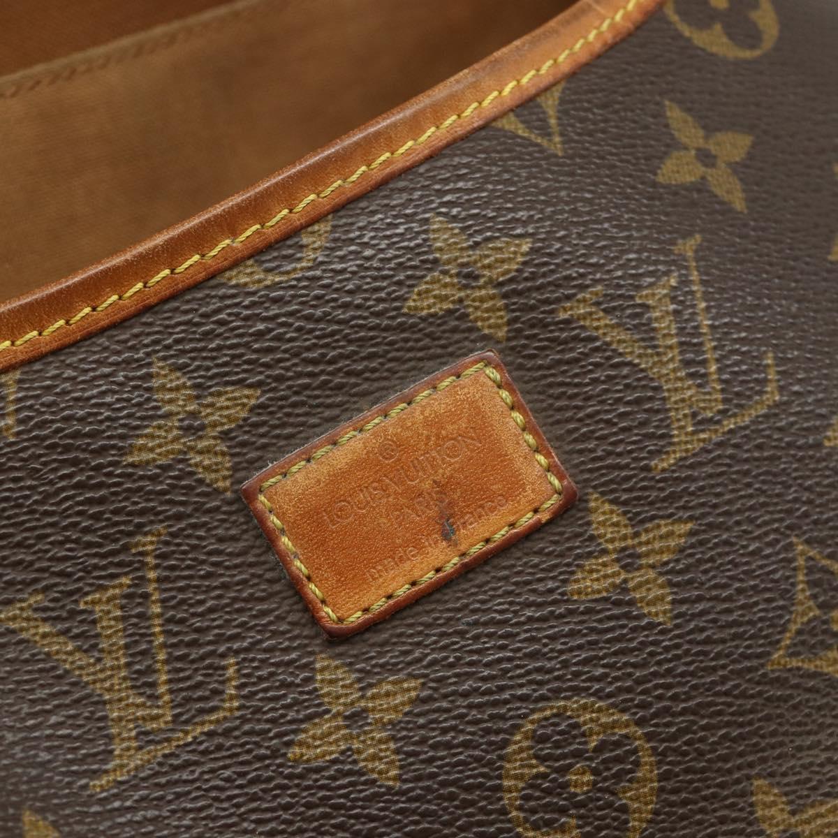 LOUIS VUITTON Monogram Saumur 35 Shoulder Bag M42254 LV Auth hk3754