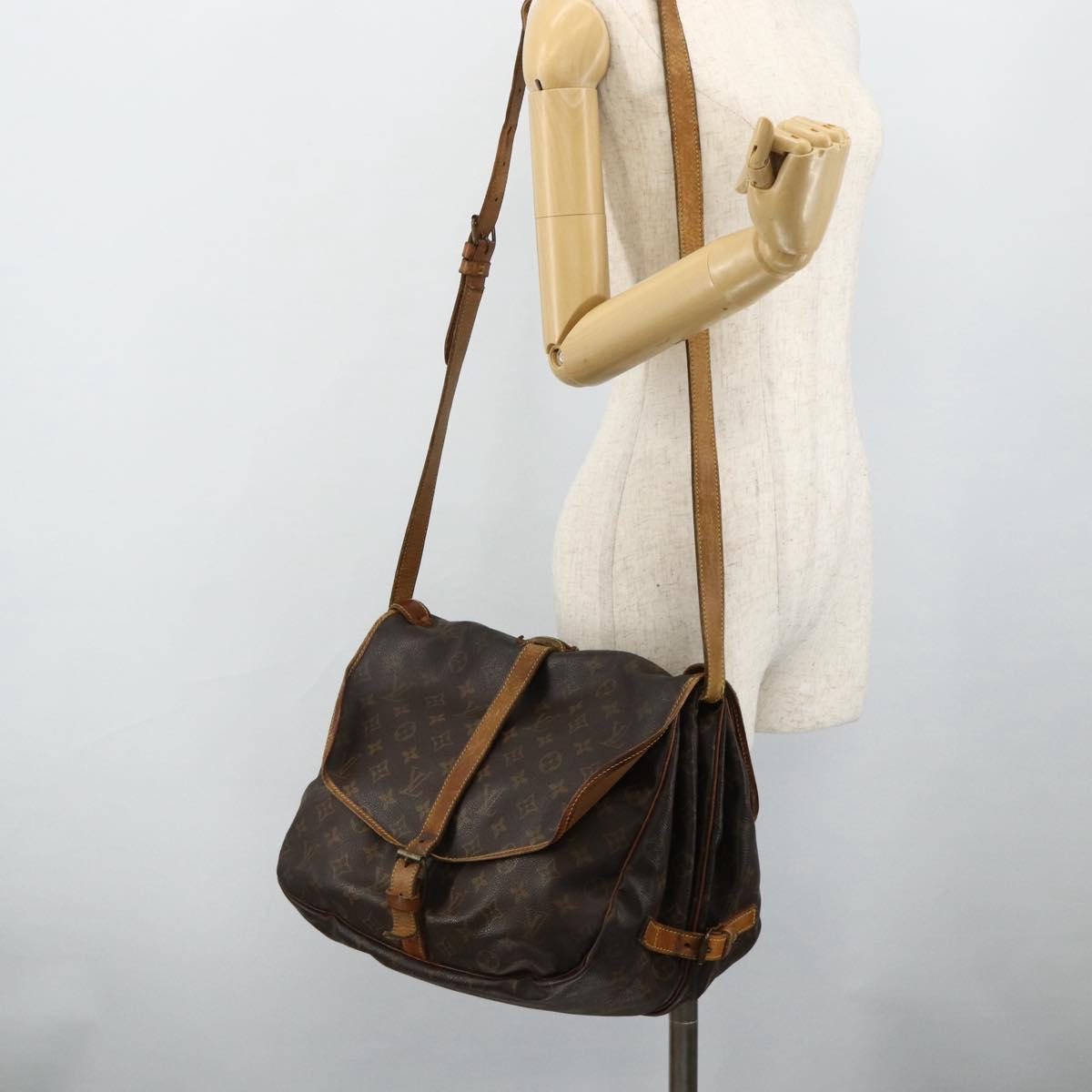 LOUIS VUITTON Monogram Saumur 35 Shoulder Bag M42254 LV Auth hk3754