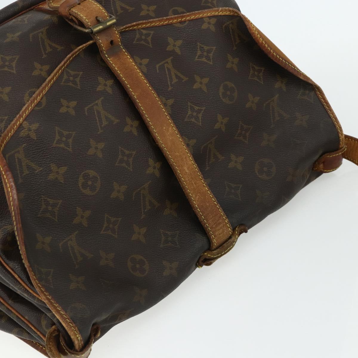 LOUIS VUITTON Monogram Saumur 35 Shoulder Bag M42254 LV Auth hk3754