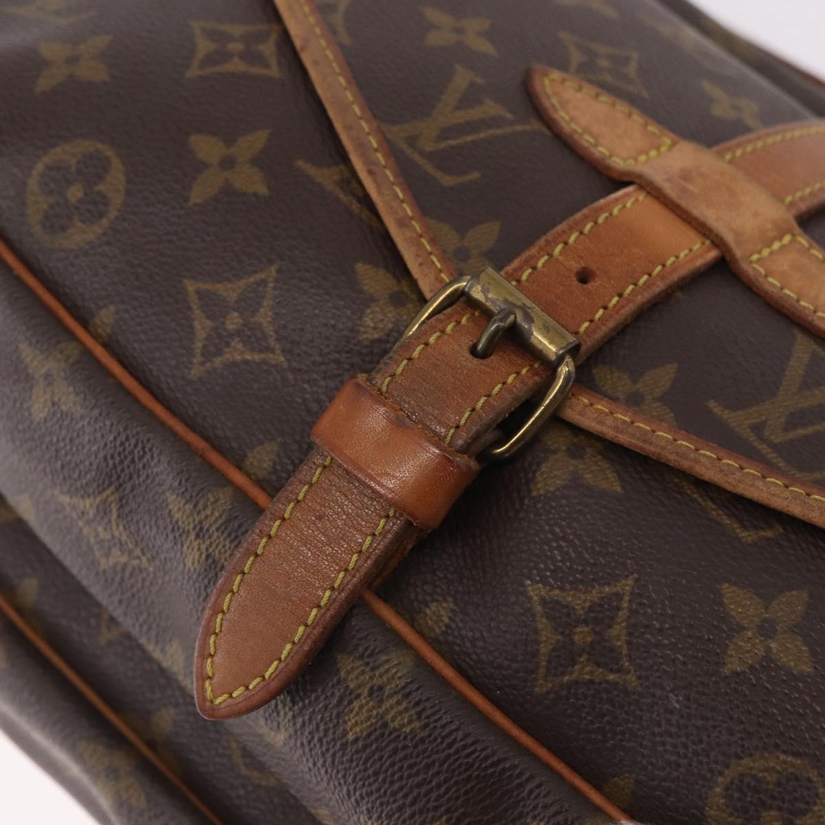 LOUIS VUITTON Monogram Saumur 30 Shoulder Bag M42256 LV Auth hk3872