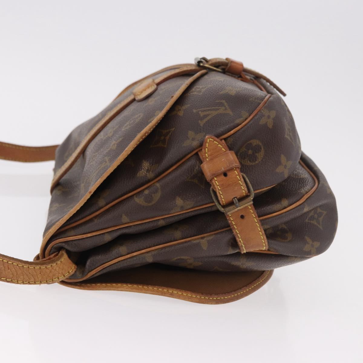 LOUIS VUITTON Monogram Saumur 30 Shoulder Bag M42256 LV Auth hk3872