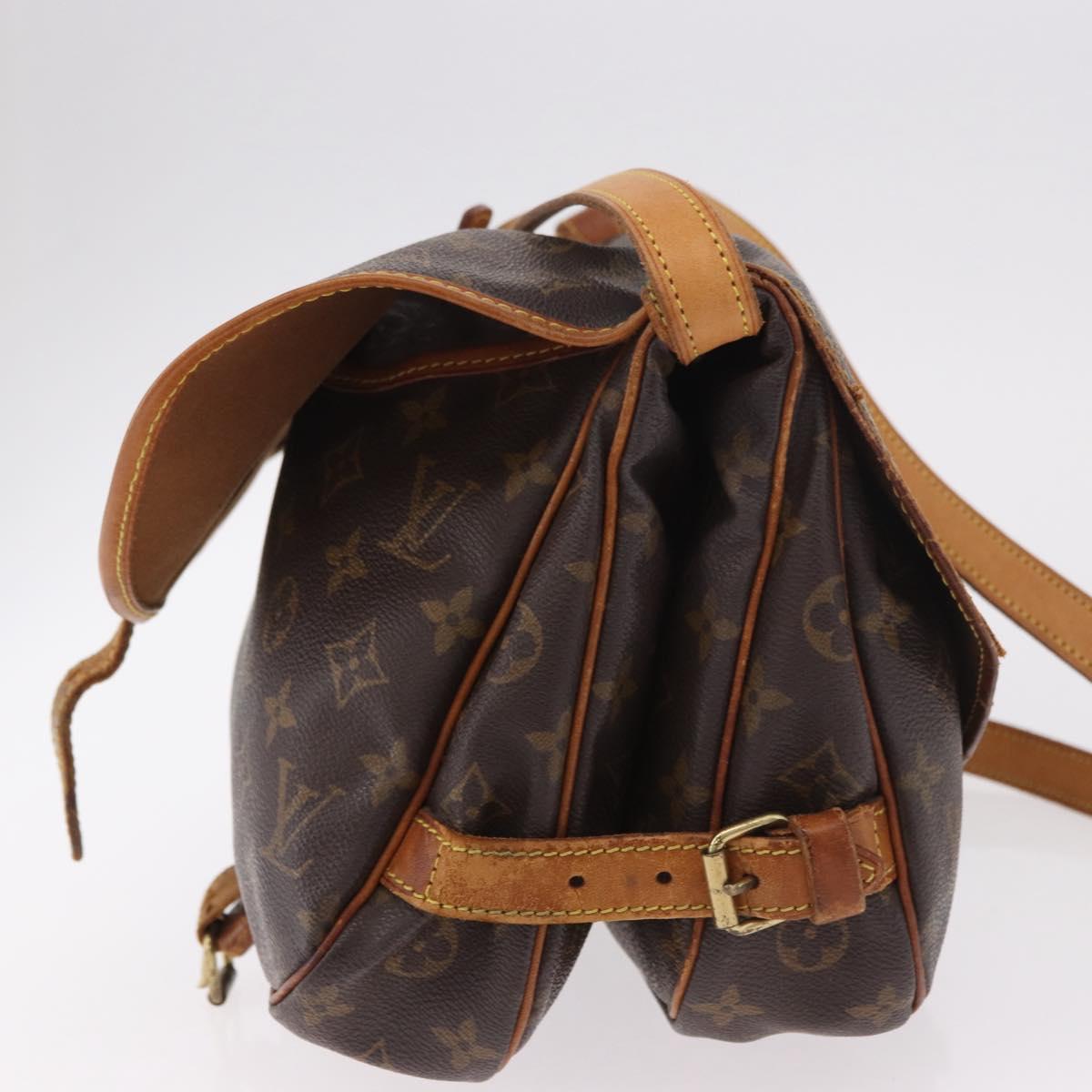 LOUIS VUITTON Monogram Saumur 30 Shoulder Bag M42256 LV Auth hk3873