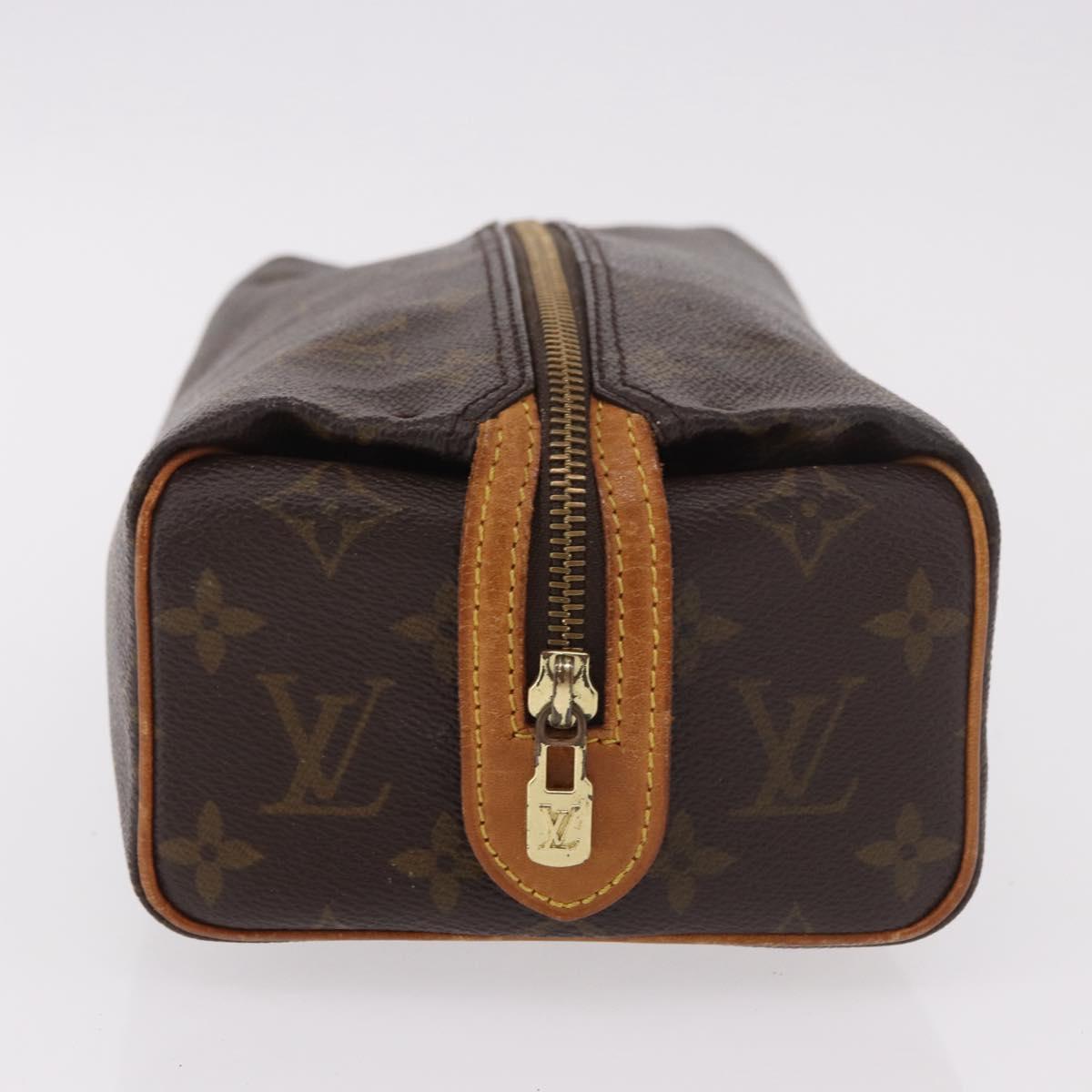 LOUIS VUITTON Monogram Trousse Patte Pression Cosmetic Pouch M47636 Auth hk3913