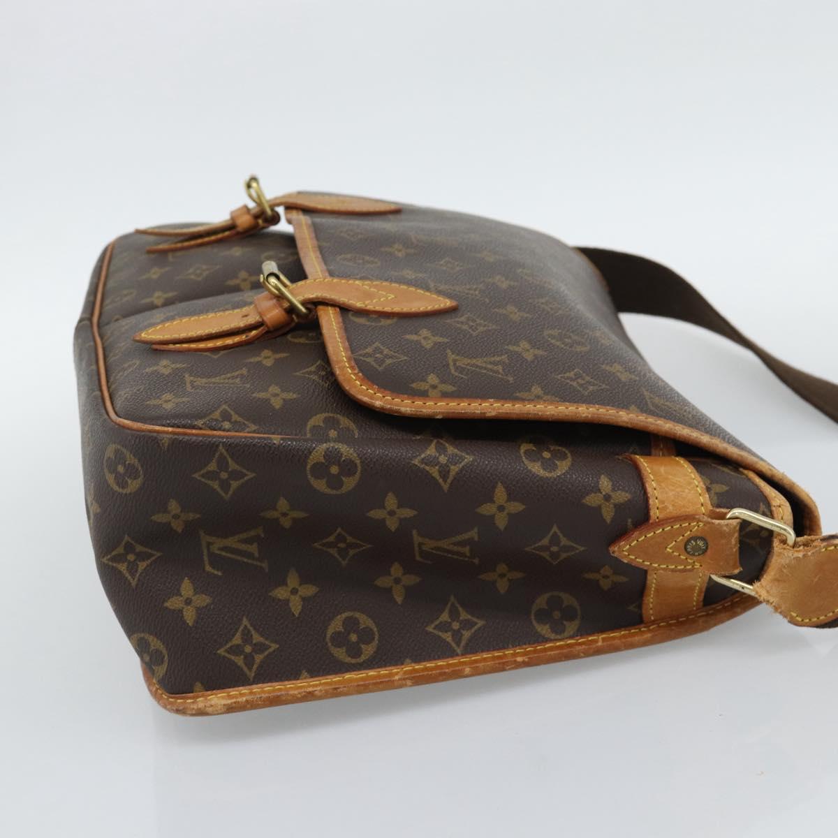 LOUIS VUITTON Monogram Gibeciere GM Shoulder Bag M42246 LV Auth hk3975