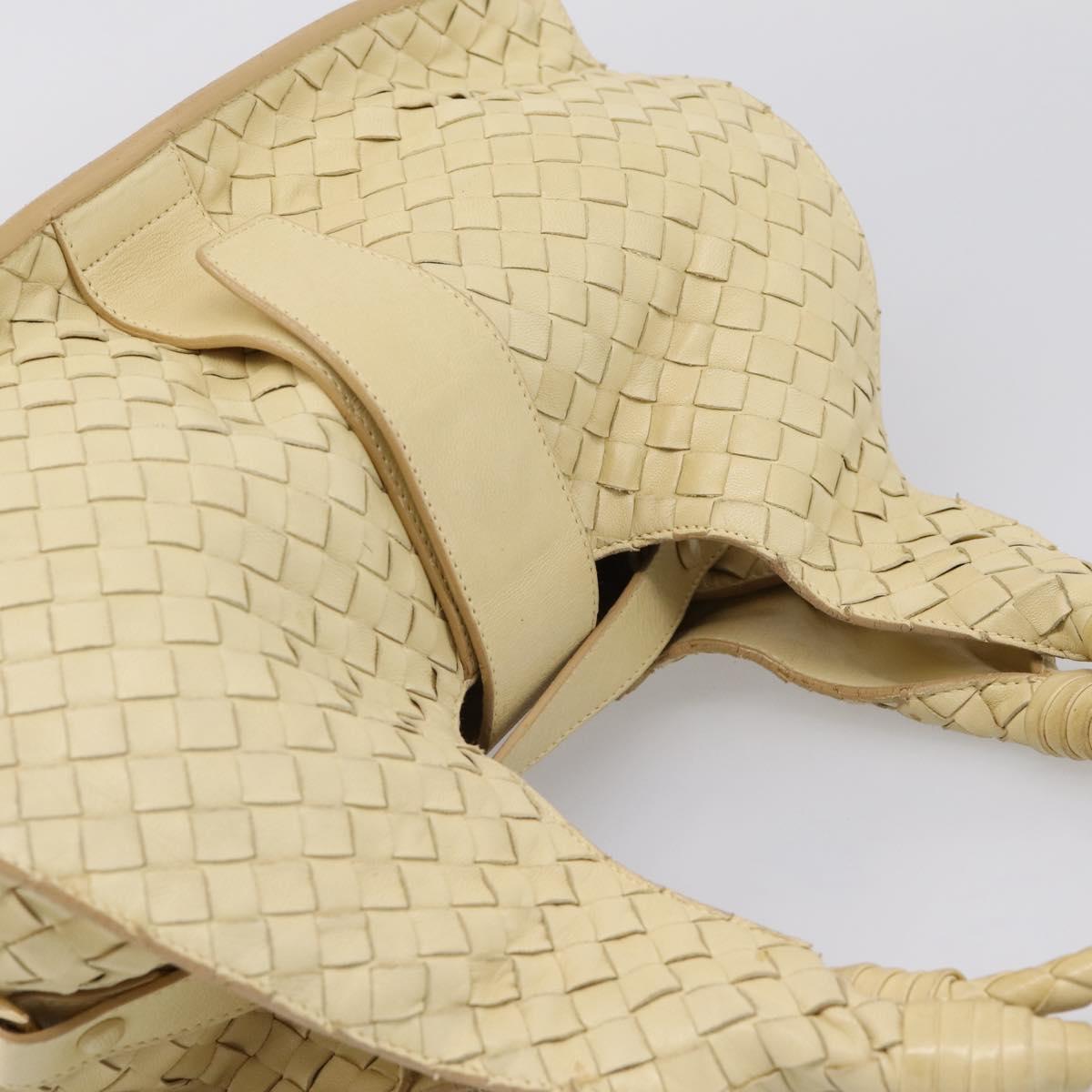 BOTTEGAVENETA INTRECCIATO Campana Small Hand Bag Leather Ivory Gold Auth hk4040A