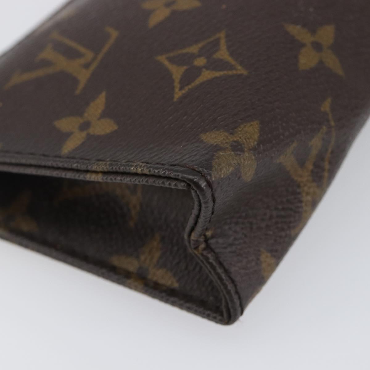 LOUIS VUITTON Monogram Poche Toilette 15 Pouch M47546 LV Auth hk4086