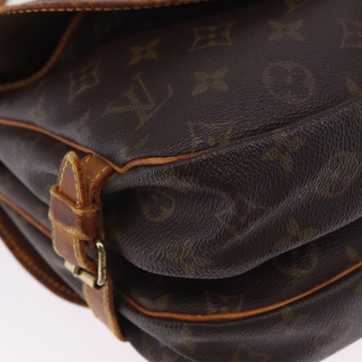 LOUIS VUITTON Monogram Saumur 30 Shoulder Bag M42256 LV Auth hk4112