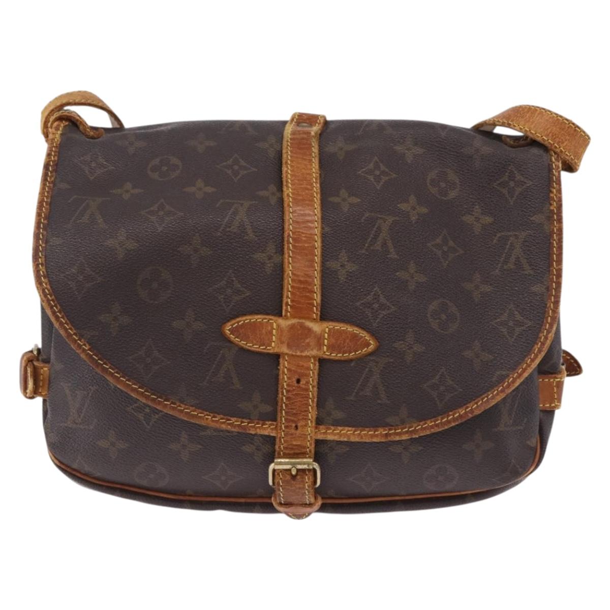 LOUIS VUITTON Monogram Saumur 30 Shoulder Bag M42256 LV Auth hk4112