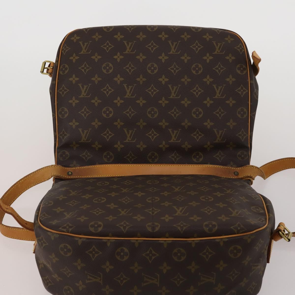 LOUIS VUITTON Monogram Saumur 35 Shoulder Bag M42254 LV Auth hk4132