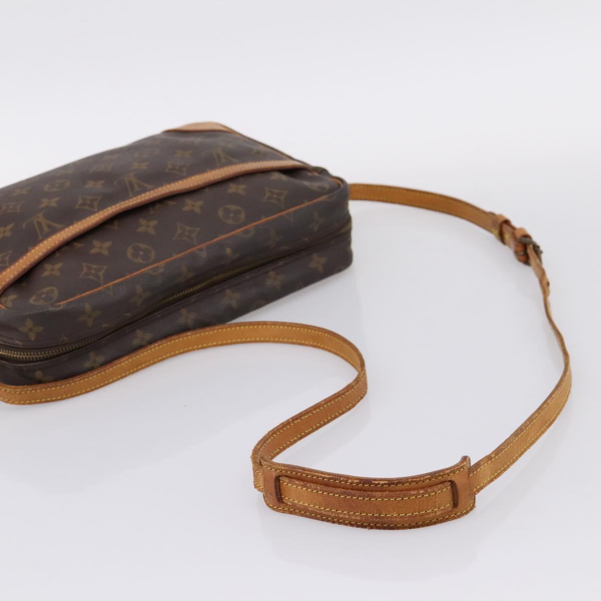 LOUIS VUITTON Monogram Trocadero 30 Shoulder Bag M51272 LV Auth hk4134