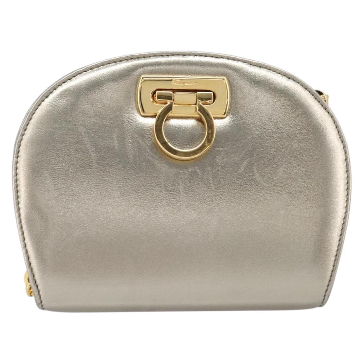 Salvatore Ferragamo Gancini Chain Shoulder Bag Leather Gold Auth hk4135A
