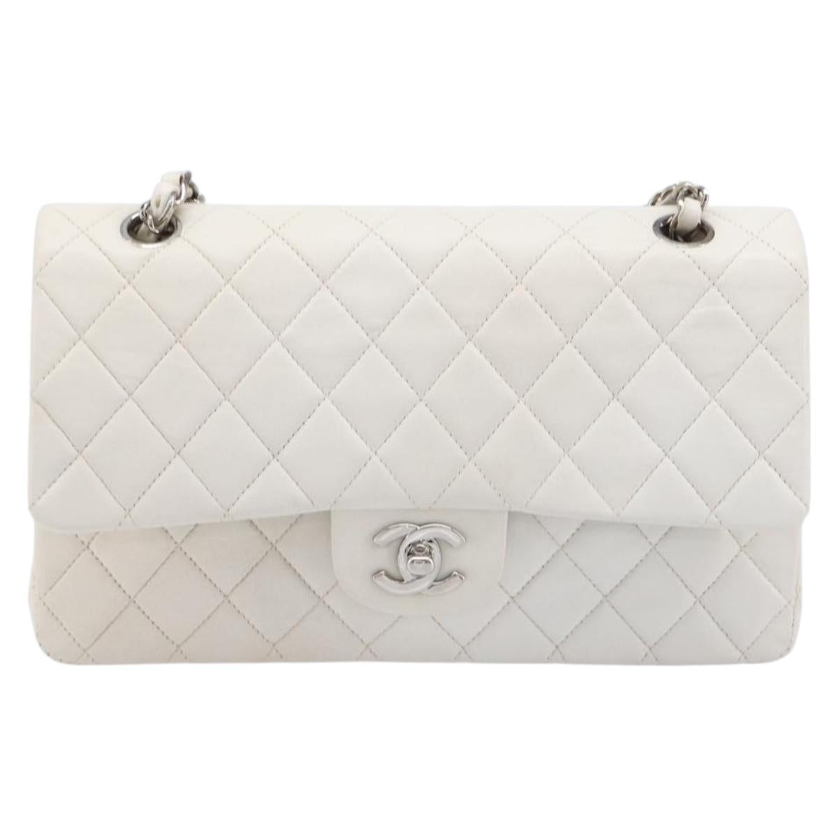 CHANEL Matelasse Double Flap Chain Bag Lamb Skin White Silver CC Auth hk4154V