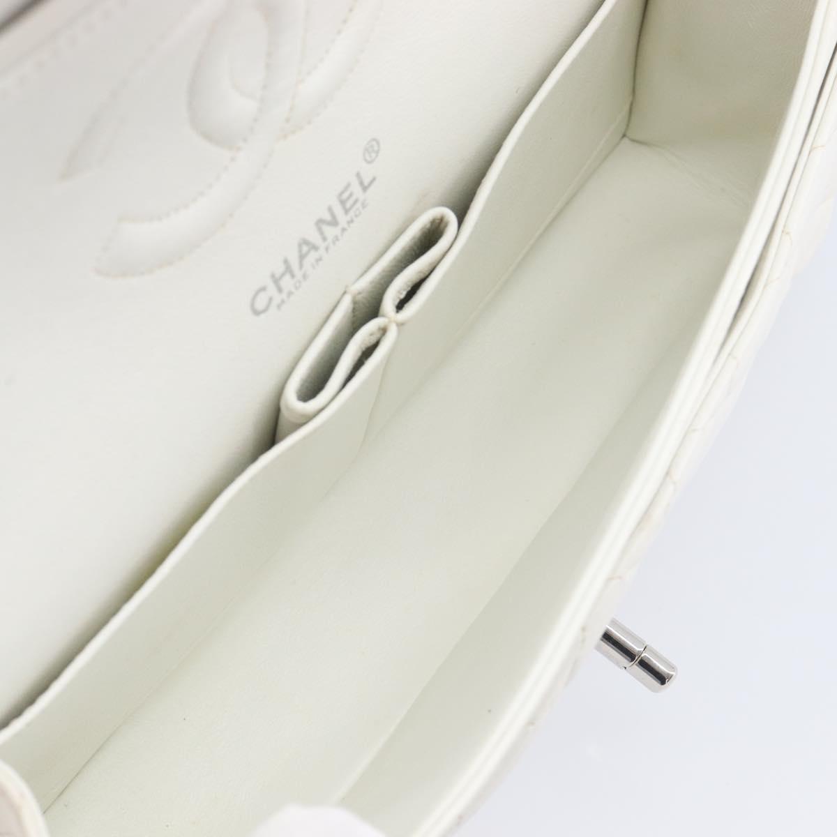 CHANEL Matelasse Double Flap Chain Bag Lamb Skin White Silver CC Auth hk4154V