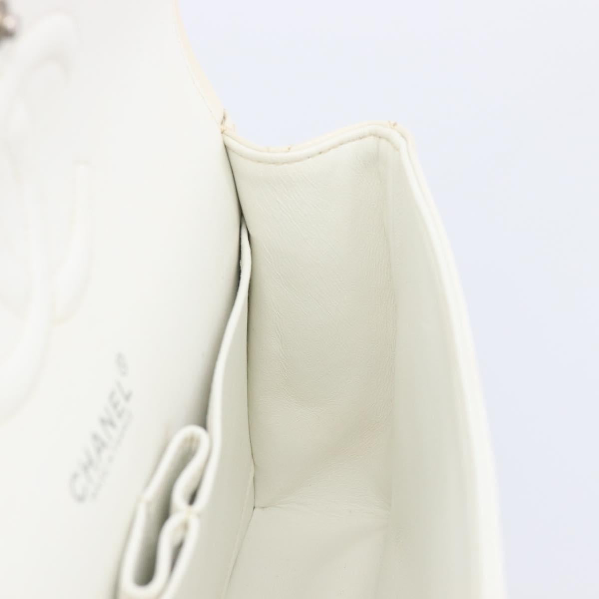 CHANEL Matelasse Double Flap Chain Bag Lamb Skin White Silver CC Auth hk4154V