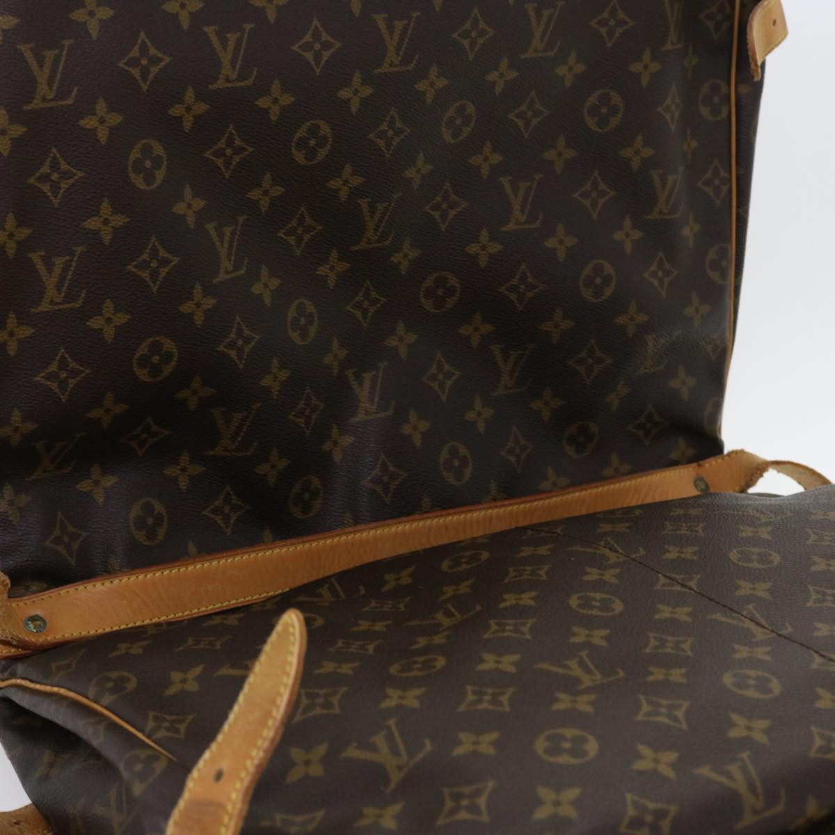 LOUIS VUITTON Monogram Saumur 43 Shoulder Bag M42252 LV Auth hk868