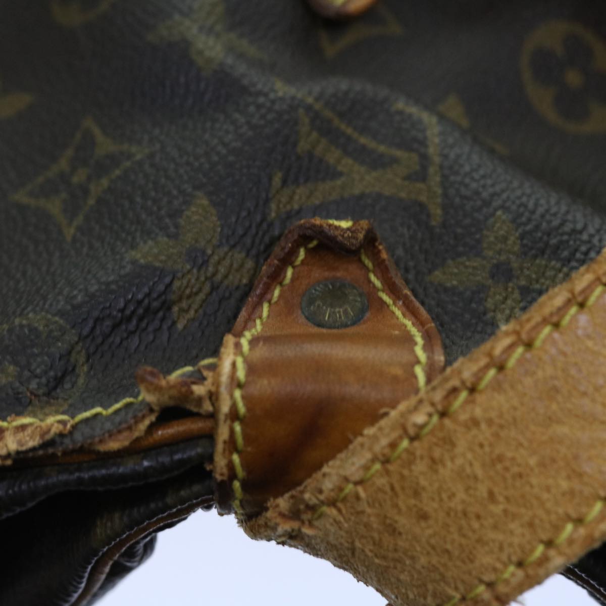 LOUIS VUITTON Monogram Saumur 43 Shoulder Bag M42252 LV Auth hk868